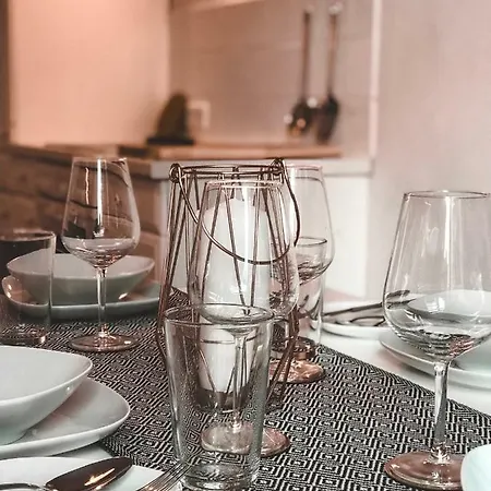 Luxury Only For Business Travel Διαμέρισμα *