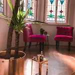 Luxury Only For Business Travel Apartment *