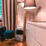 Luxury Only For Business Travel Apartment
