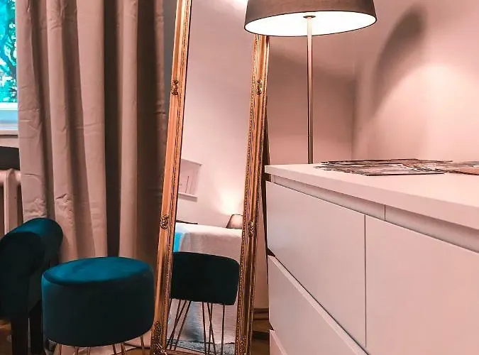 Luxury Only For Business Travel Lejlighed